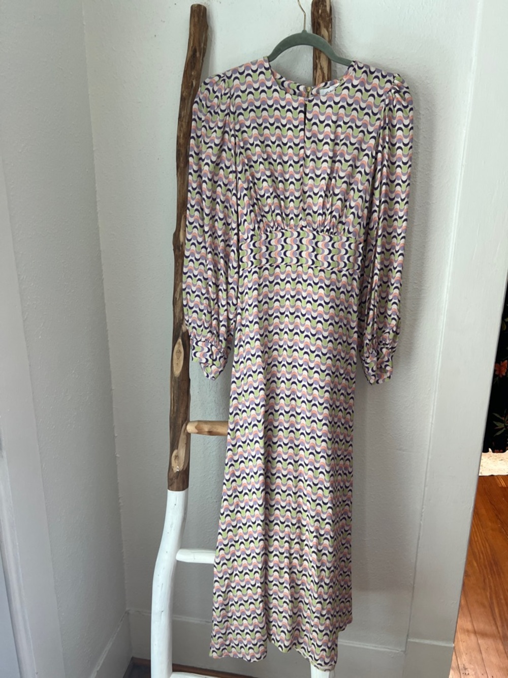 Closet London Retro Wave Pastel Print Long Sleeve Lightweight Maxi Dress Size  6
